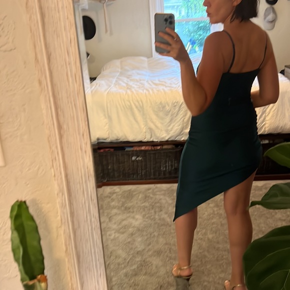 BNWOT lovely day emerald green formal dress S - Picture 4 of 6